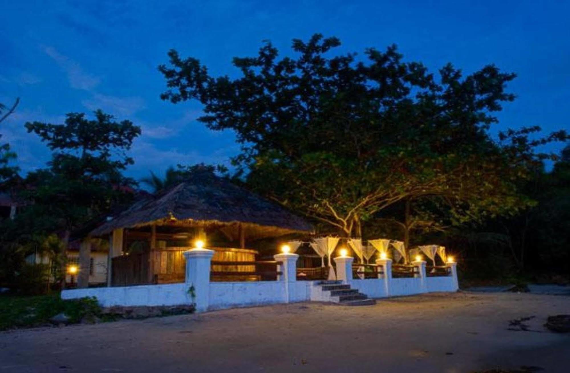 Malibu Bungalows Sihanoukville Exterior foto