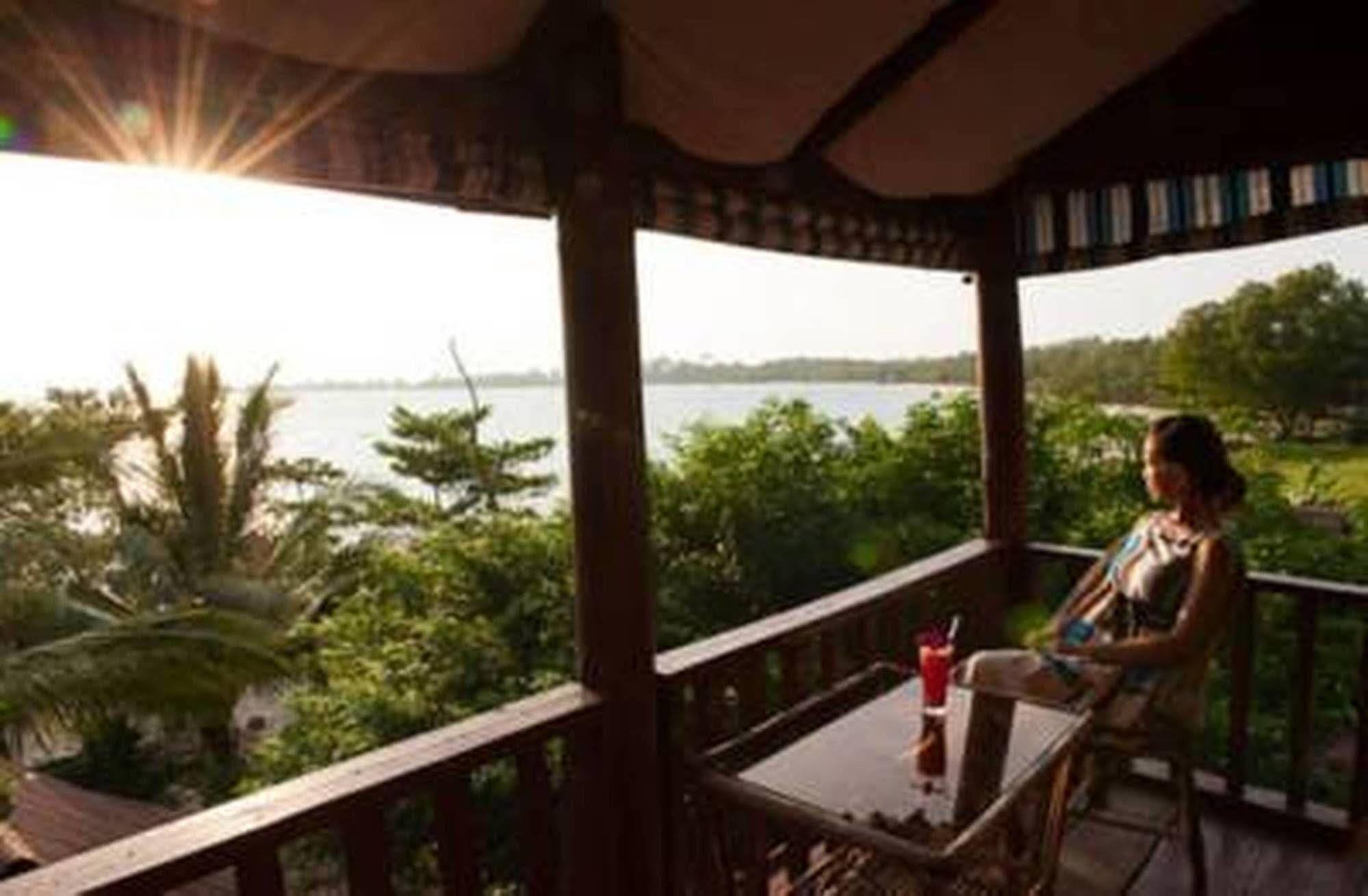 Malibu Bungalows Sihanoukville Exterior foto